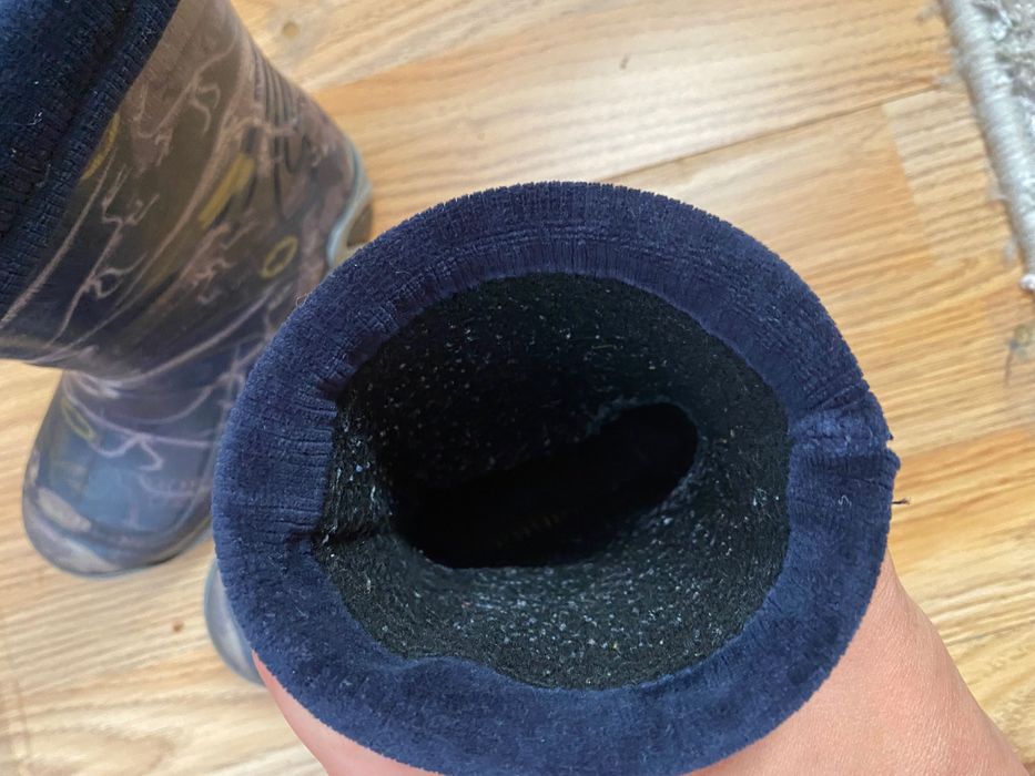 Ботуши 25 номер със сваляеми чорапи