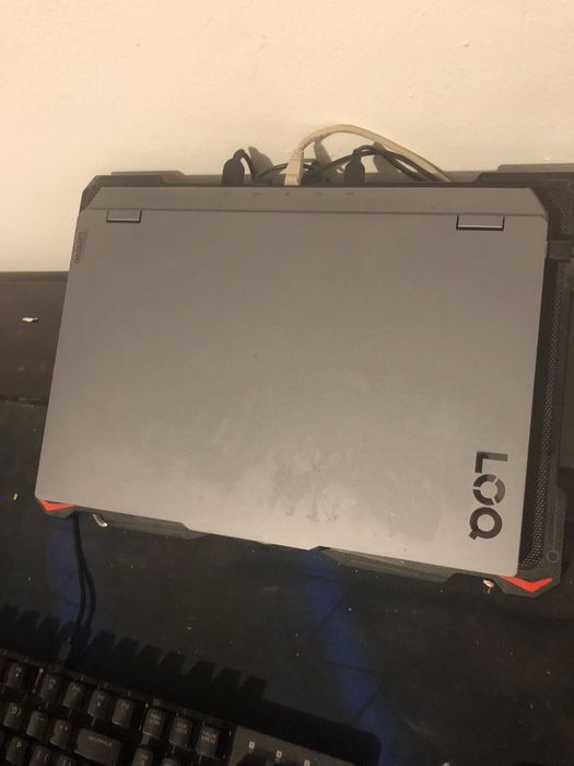 Lenovo LOQ 15ARP9 Gaming