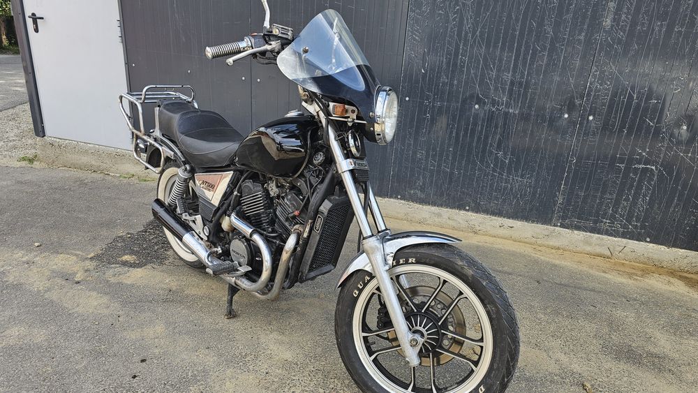 Honda VT 500C sau schimb cu auto