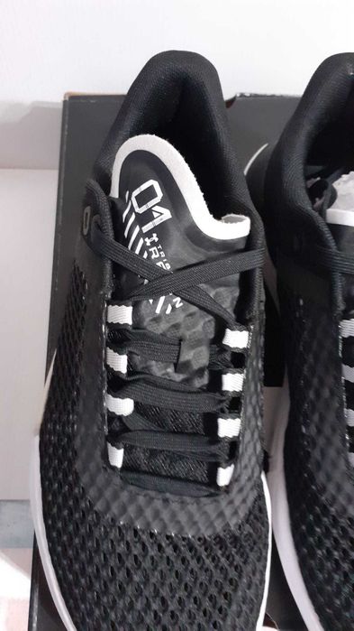 Under Armour TriBase Reign Masura 38.5 si 40 originali noi in cutie