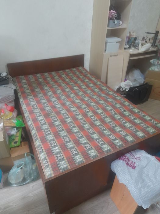 Продам кровать в хорошем состоянии