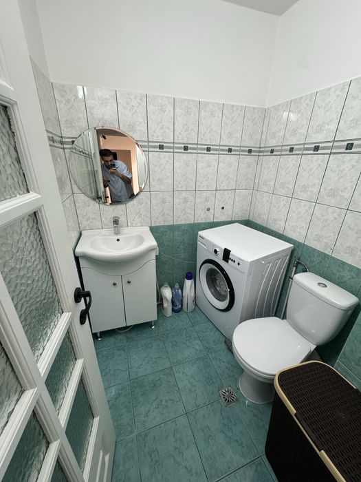 Apartament 4 camere - de inchiriat pe zi/luna - Bucovinei parcare