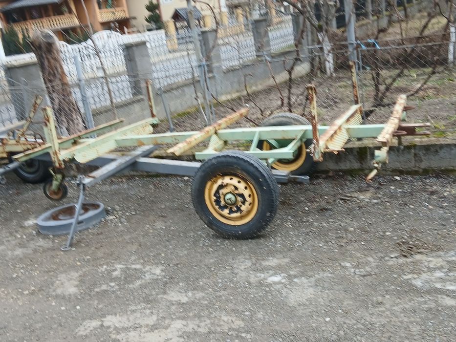 Vând remorci. Preț negociabil