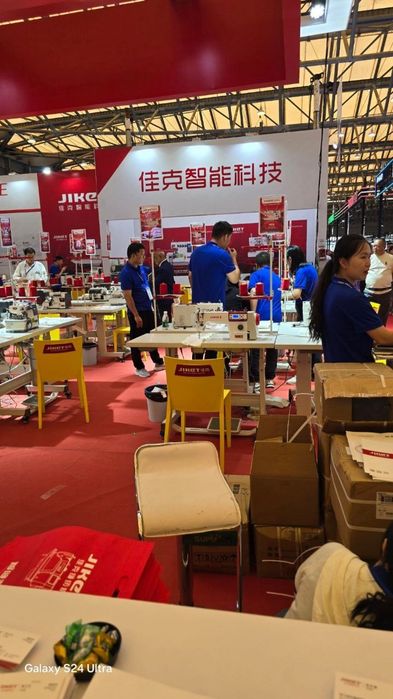 Jiket , Bruca , Jesk , Baoyu averlok toʻgʻri  chok va rashmala