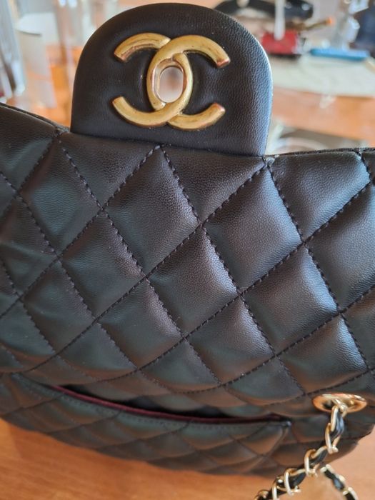 Дамска чанта естествена кожа