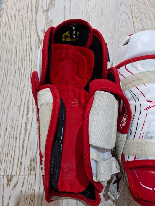 Хоккейные шитки проф bauer