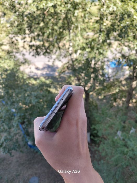 Обменяю Samsung S10