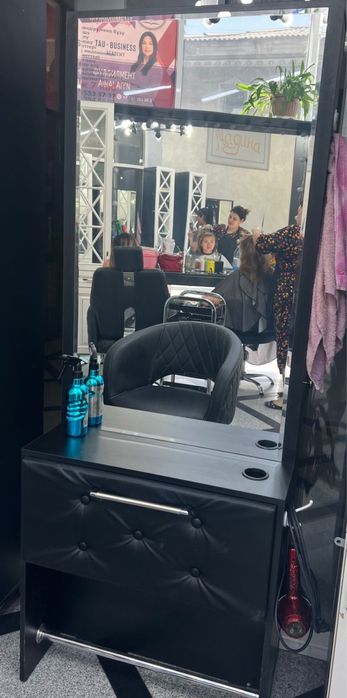 Продам зеркало салонна