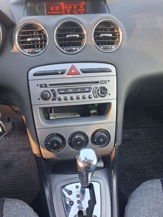 Пижо 408 продам 2012 года