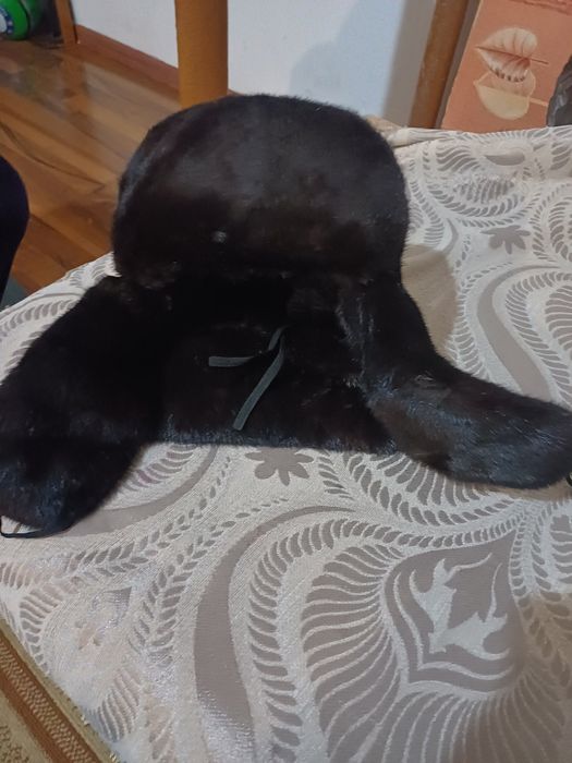 Продам шапку зимнюю