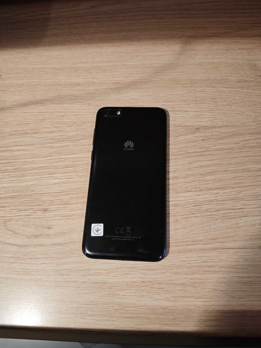 Продавам Huawei Y5