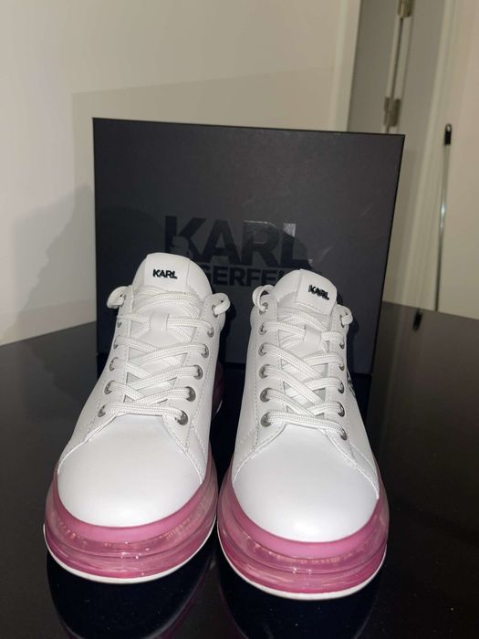 Karl Lagerfeld Kapri Kushion Pink
