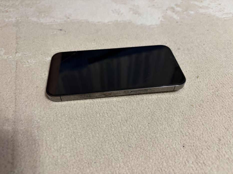 Продам Оригинал Iphone 13 Pro как новый