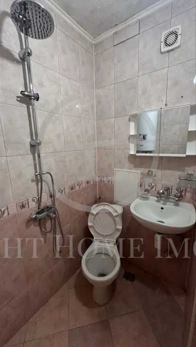 Продава се Двустаен апартамент в Пловдив, Изгрев - 54 кв.м за 1445 €/кв.м - Снимка #8