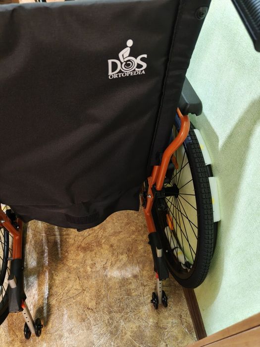 Инвалидная коляска новая