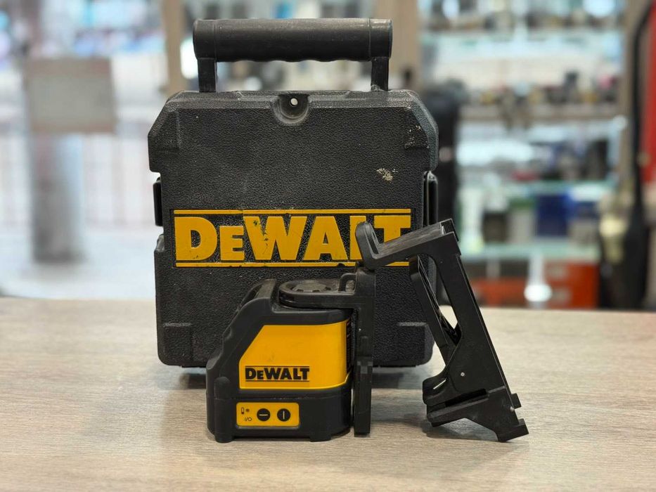 Линеен Лазерен Нивелир - Dewalt DW088