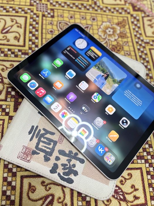 IPad (A16) новая