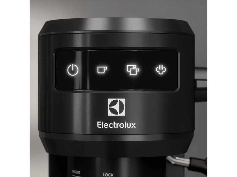 Еспресо Машина с Разпенител за Мляко Electrolux E6EC1-6BST