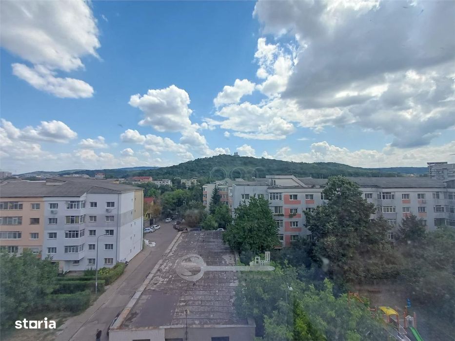 Apartament 4 Camere - Zona Nicolina