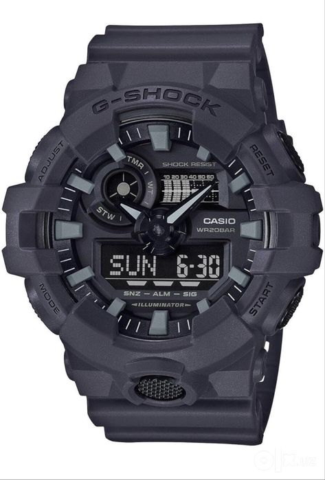 часы Casio G-Shock GA-700UC-8A