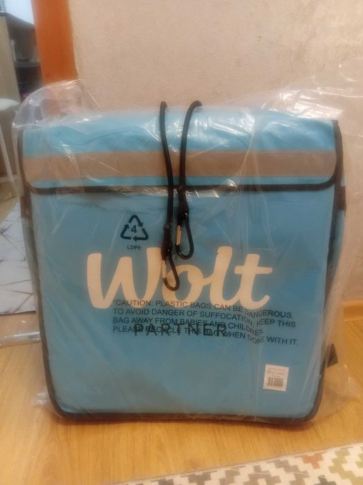 Продаю Термосумку с тросом новый