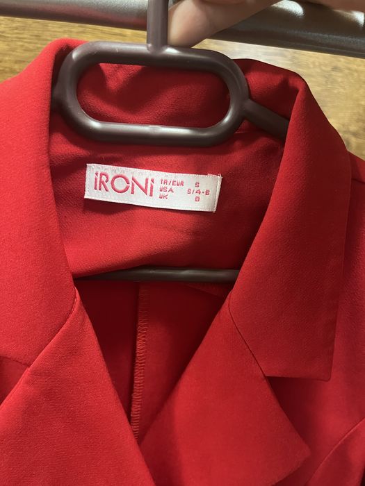 #Рокля #IRoni #код #червено