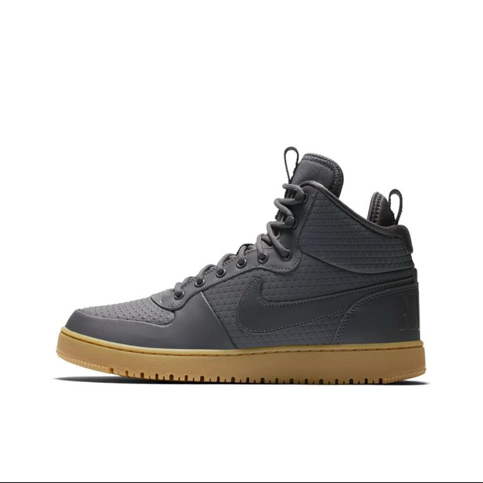 Nike court borough mid winter