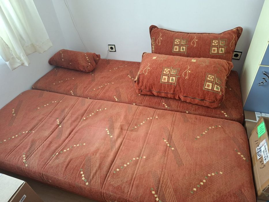 Мебели за спалня