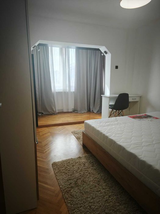 Inchiriez Apartment cu 3 Camere si Loc de Parcare in Gheorgheni, zona Blvd. Nicolae Titulescu