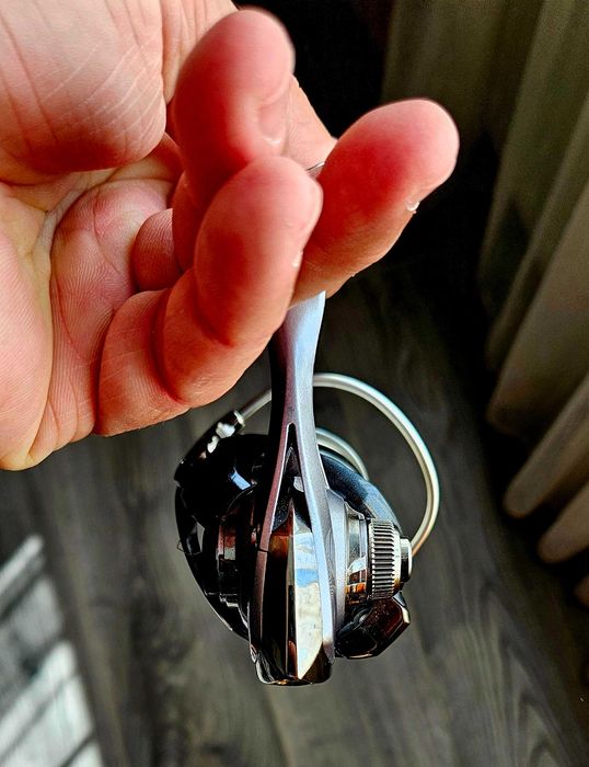 Vand mulineta Daiwa Caldia 2000A
