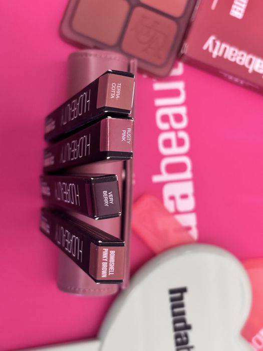 Huda Beauty грим