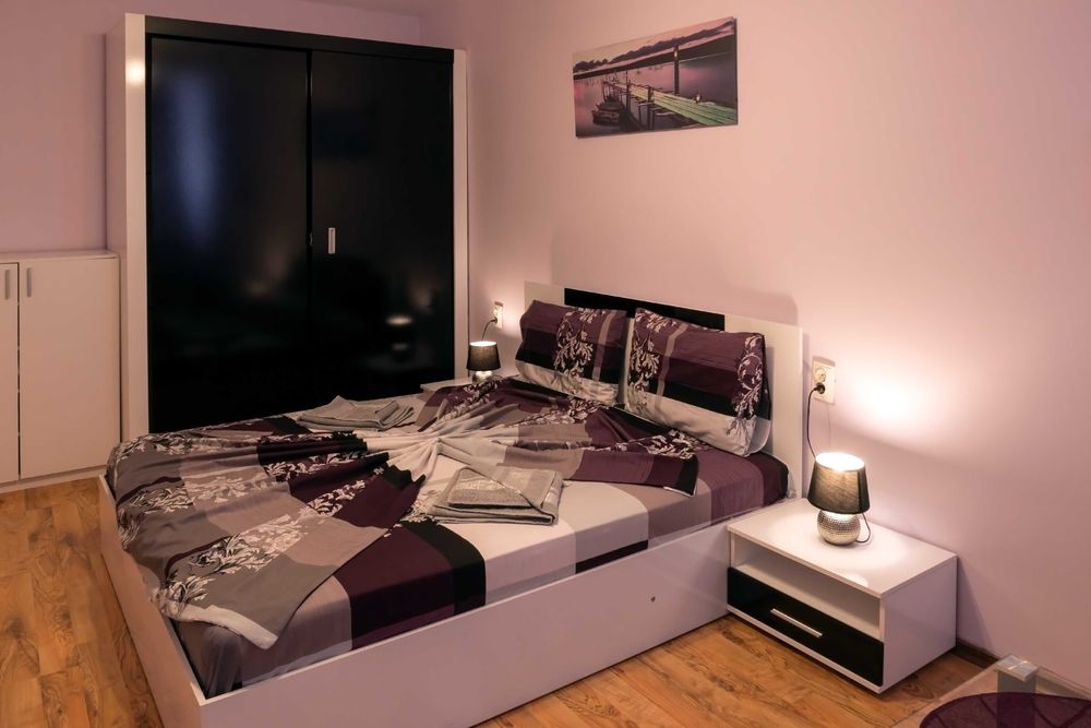 Нощувки Бургас,Лазур