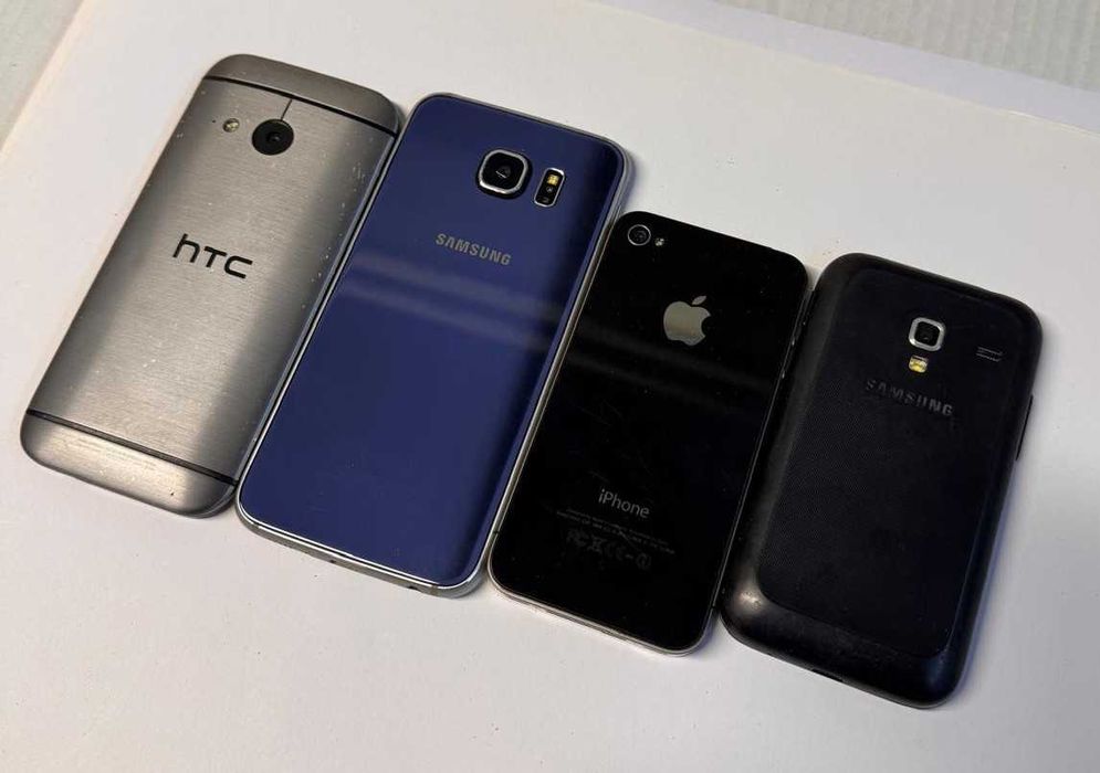 Lot 4 telefoane funcționale – iPhone / Samsung / HTC