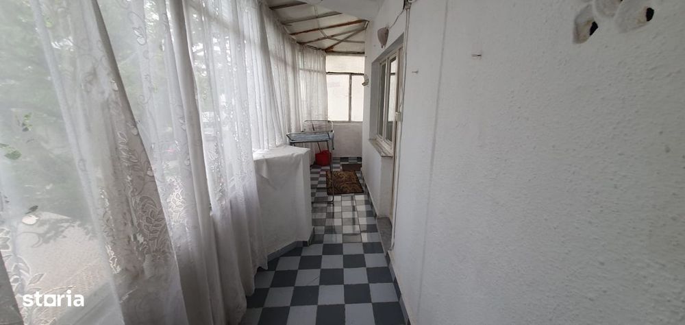 Apartament 3 camere decomandat – Str. Iosif Cocea, Bacău