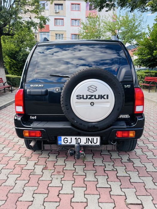 Suzuki Grand Vitara 2.5 V6  135.000km!!!