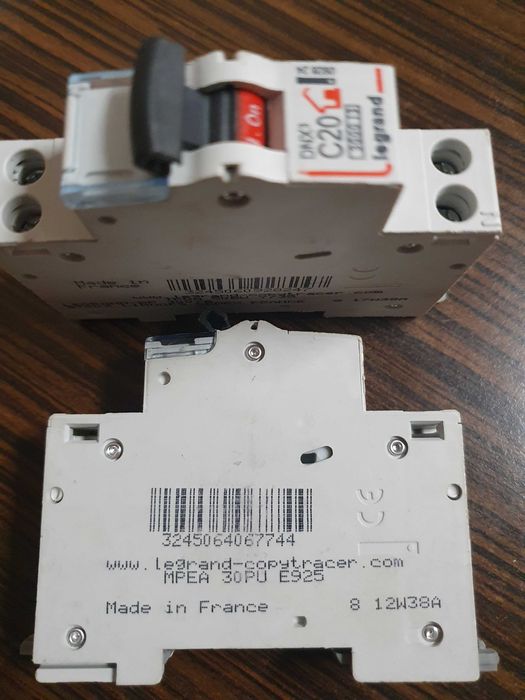 Disjunctor MCB siguranta automata LEGRAND HAGER ETI MOELLER EATON