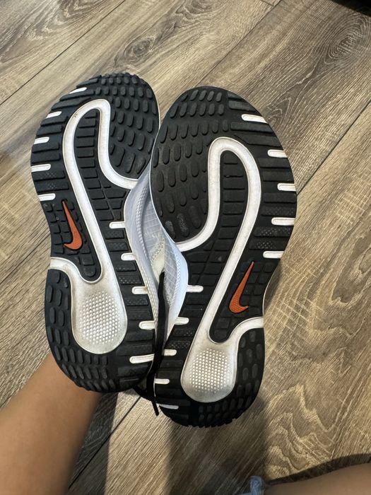 Кроссовки nike react escape