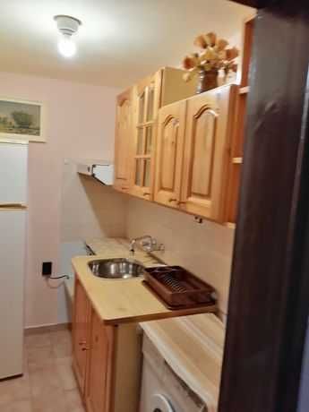 Дава се под наем Двустаен апартамент в Бургас, Възраждане - 50 кв.м за 153 € - Снимка #3