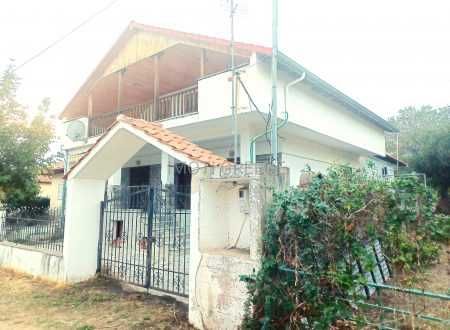 Продава 2 ет. къща с 160 м2 и двор 200 м2 в Аспровалта, Северна Гърция