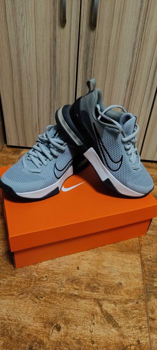 Оригинални маратонки Найк