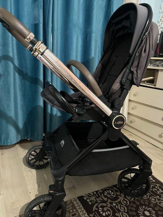 Продам коляску Kidilo