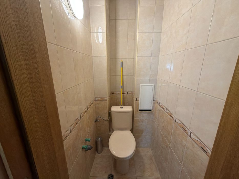 Топ локация! Ексклузивен тристаен имот под наем , Вива Комплекс  в рай