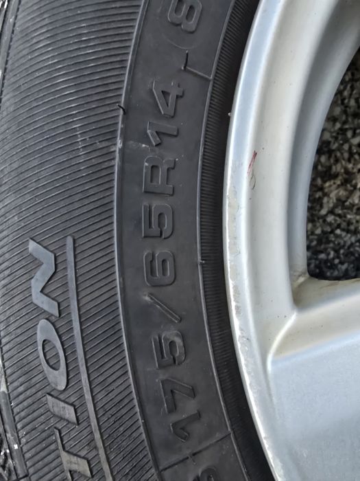 Гуми с Джанти за Мазда 14 цола