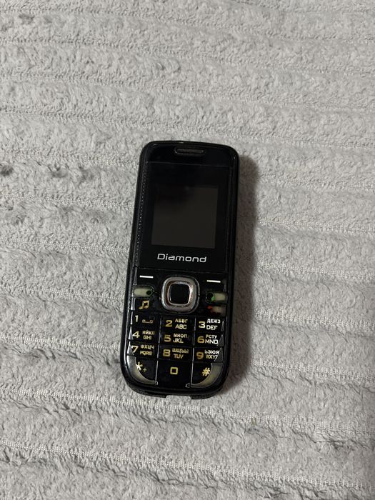 Продам телефон diamond t211