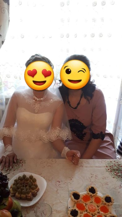 Свадебное платье