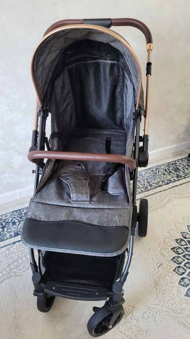 Продам детскую коляску