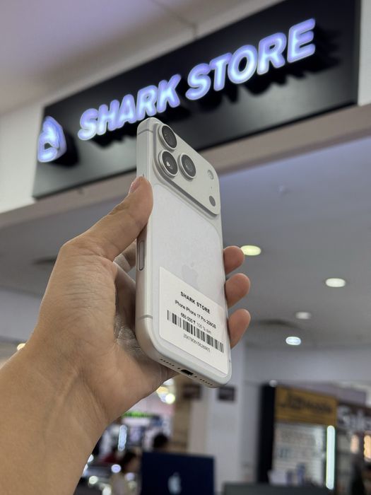 iphone 17 pro Shark Store