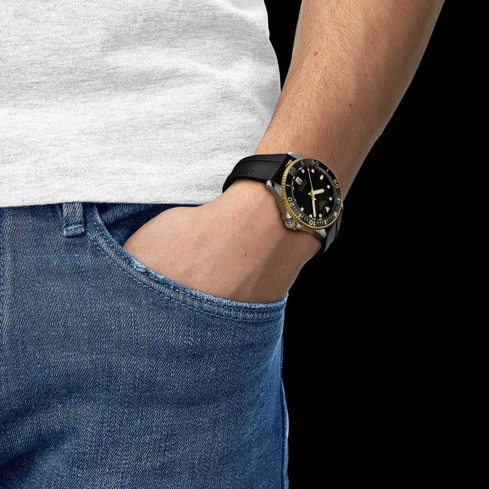 Часы Tissot Seastar 40 мм