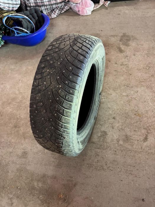 Продам резину 265/60/18