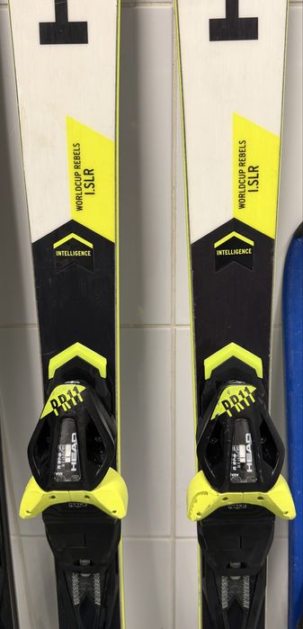 Vând Ski Head world cup rebels